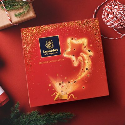 Leonidas-Christmas-Belgian-Chocolate-Gift-Box_-16-Assorted-Pralines_-Truffles_-Caramels-_-Ganache-240g-Approx-Leonidas-Kensington-1635164440_1800x1800